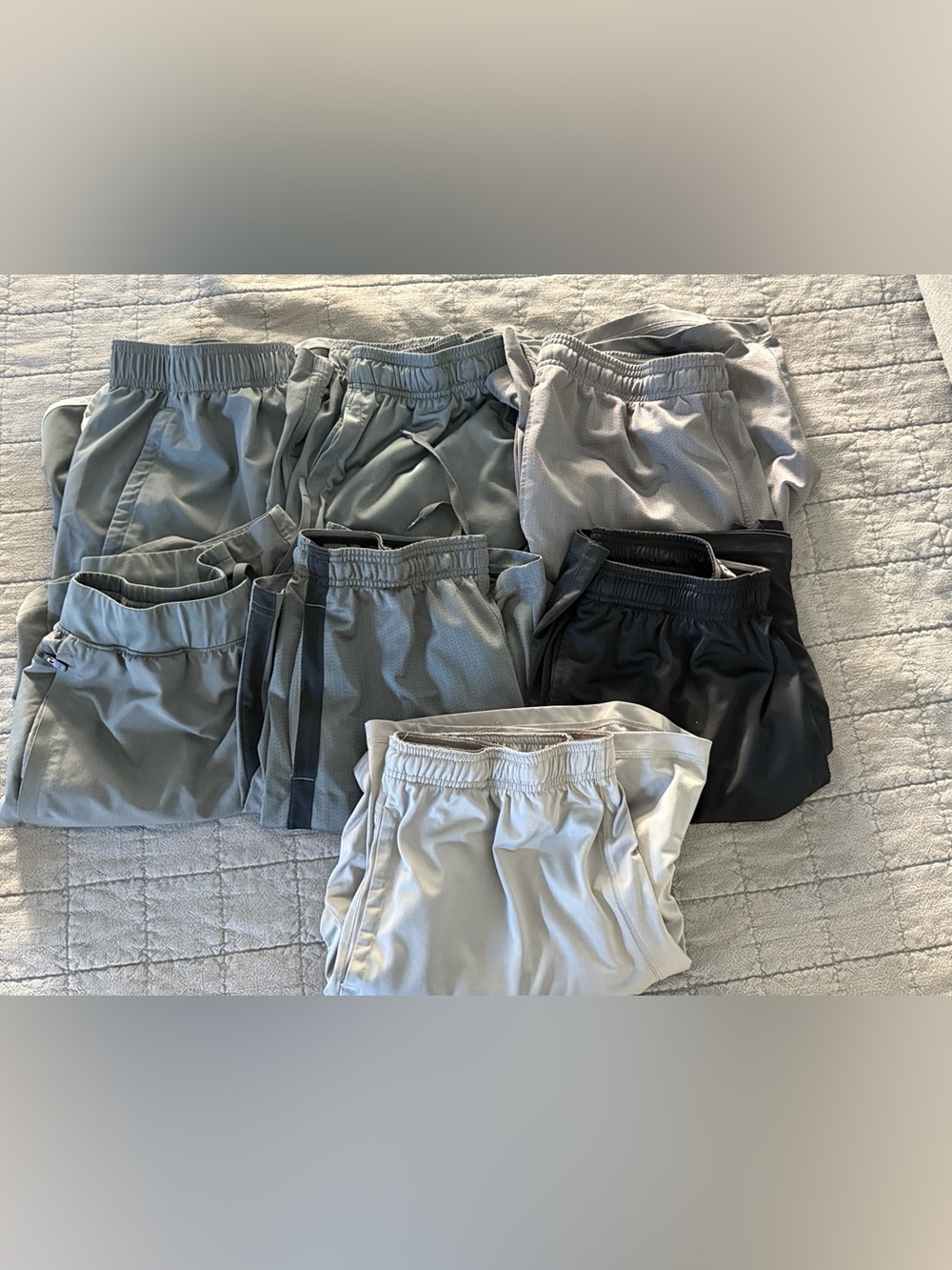 Under Armour Men’s Large Athletic Shorts Lot of 7 Gym Training